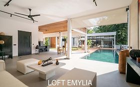 Rouge - Loft Emylia